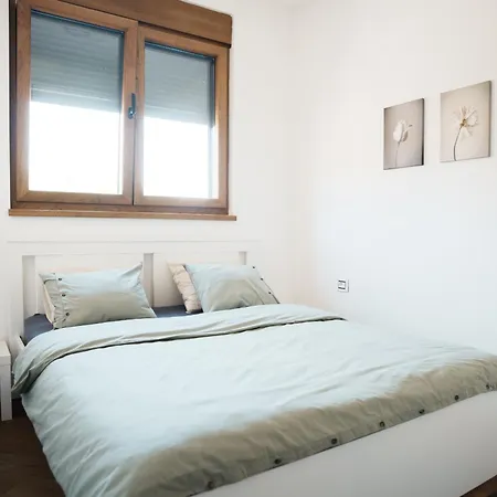 Apartment Nora Lux Belgrad